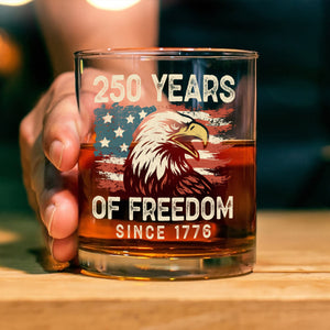 250 Years Of Freedom Since 1776 USA Bald Eagle America Flag Whiskey Glass HA75 897376
