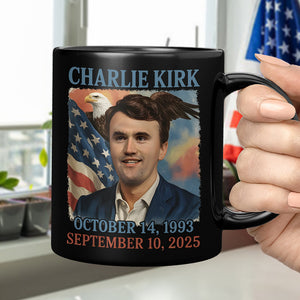 Pray for Charlie Kirk Black Mug HA75 64558