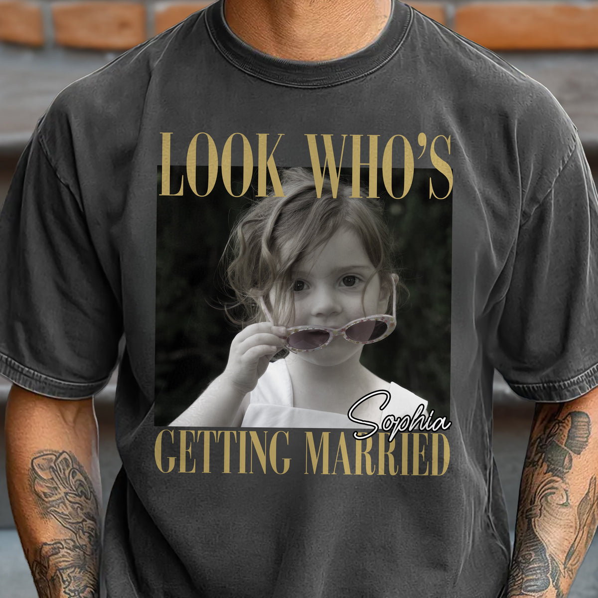 Custom Photo Look Who's Getting Married Comfort Shirt - Personalized Bachelorette Gift CH07 911918