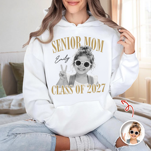 Custom Retro Senior Mom 2027 Bright Shirt - Personalized Class of 2027 Gift CH07 180302
