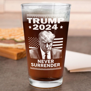 Trump 2024 Never Surrender Print Beer Glass HA75 62580