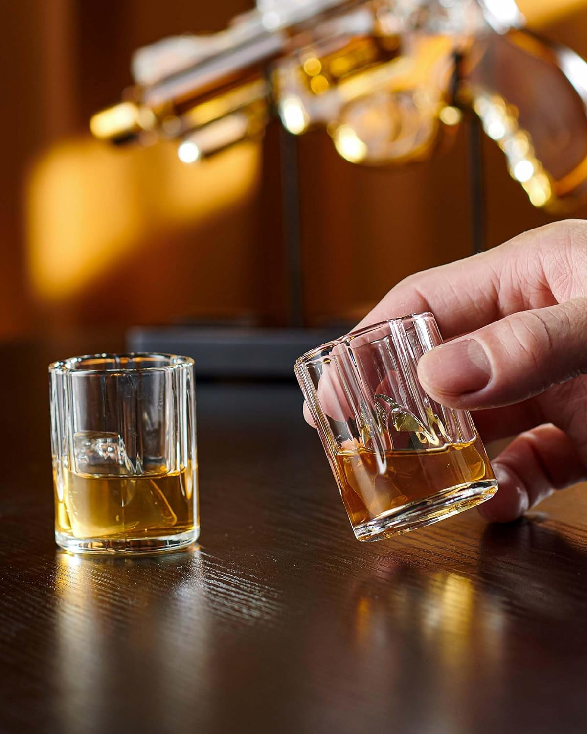 Gifts for Men Dad,  9 Oz Whiskey Gun Decanter Set with Glasses, Unique Dad Birthday Gift Ideas from Daughter Son, Retirement Bar Stuff Gift for Father Him Brother,Cool Dispenser for Liquor Vodka