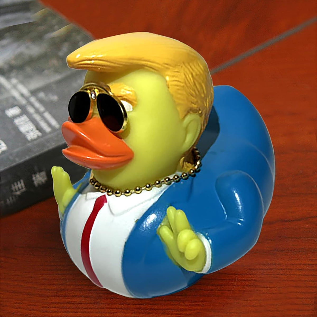 Jeeps Duck Trump 2024 Rubber Duckies Proud Patriots the Trumpinator Trump Merchandise Trump Supporters and Patriotic Americans Trump Gifts Baby Bath Ducking Trump Collection Car Décoration for Kids